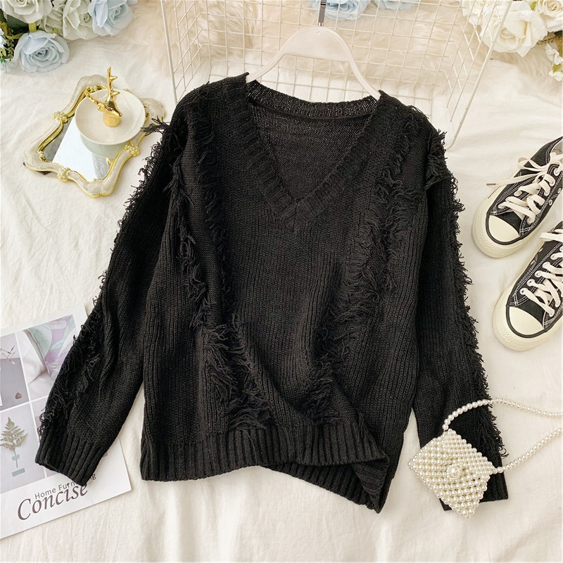 Μοντέρνο γυναικείο πουλόβερμε λαιμόκοψη σε διάφορα χρώματα