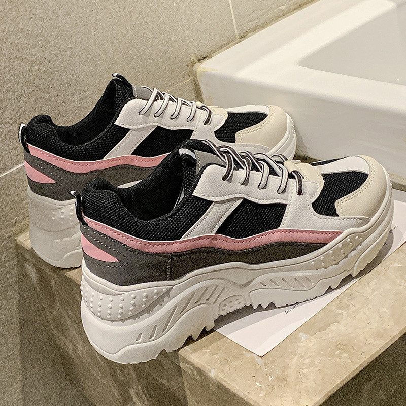 Női alkalmi tornacipő fekete és piros fűzővel