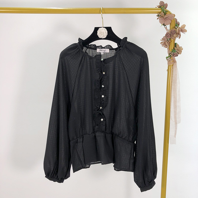 Γυναικέια  μπλούζα με μέση ελαστική και μακριά μανίκια σε λευκό και μαύρο χρώμα