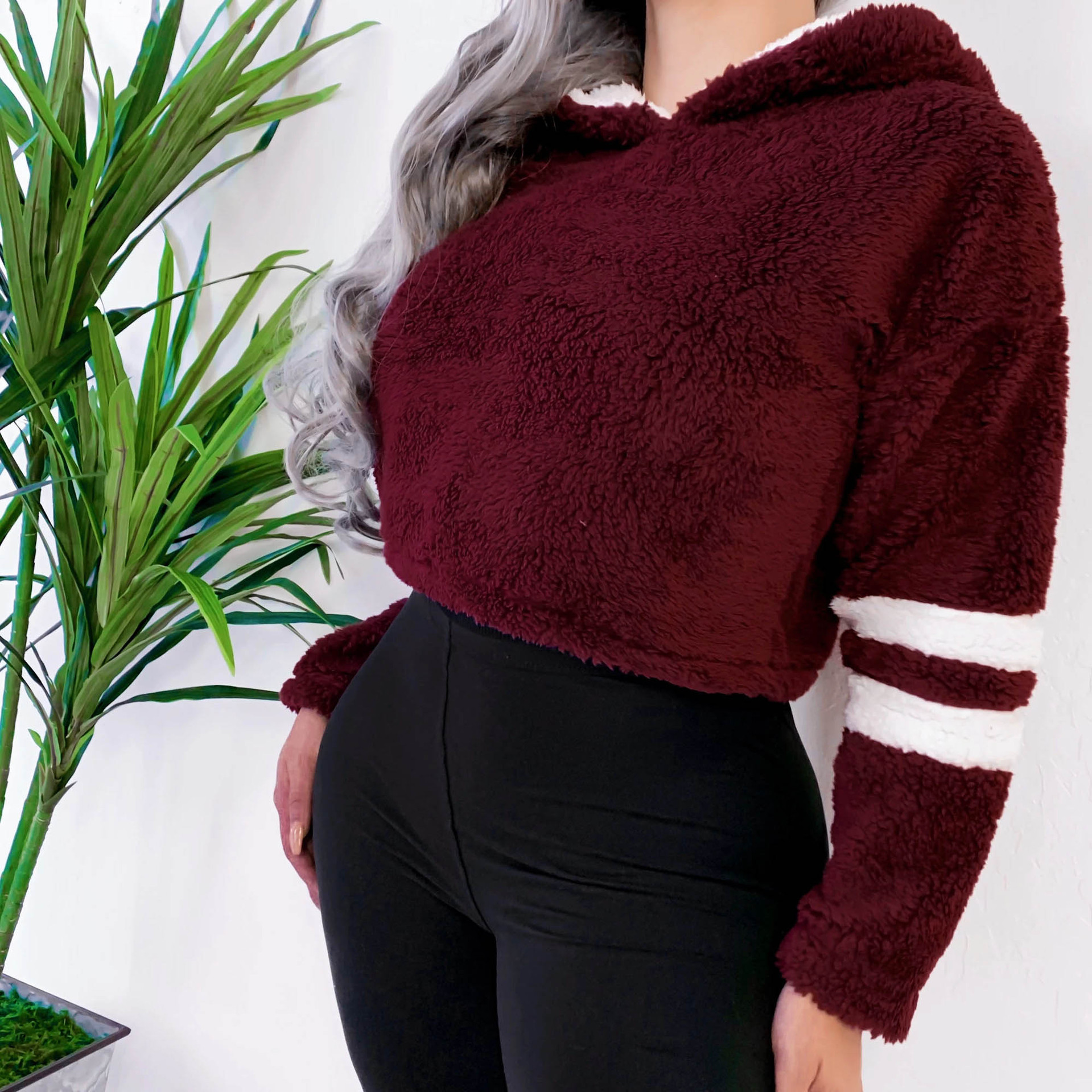 Καθημερινό γυναικεί φούτερ με μακρύ μανίκι και κουκούλα σε τέσσερα χρώματα