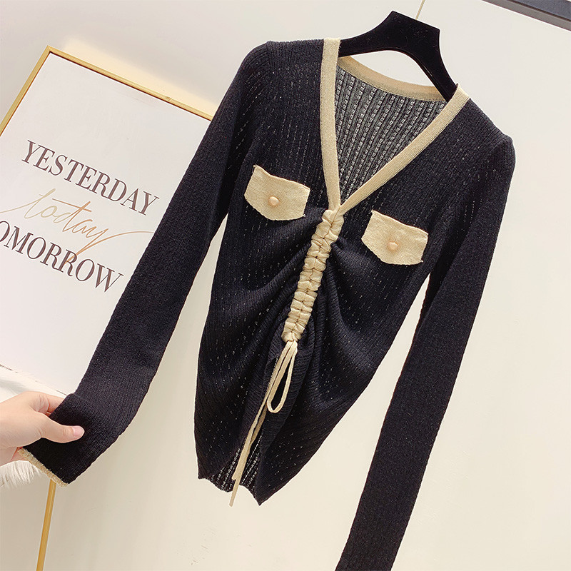 Fehér és fekete csipke női pulóver