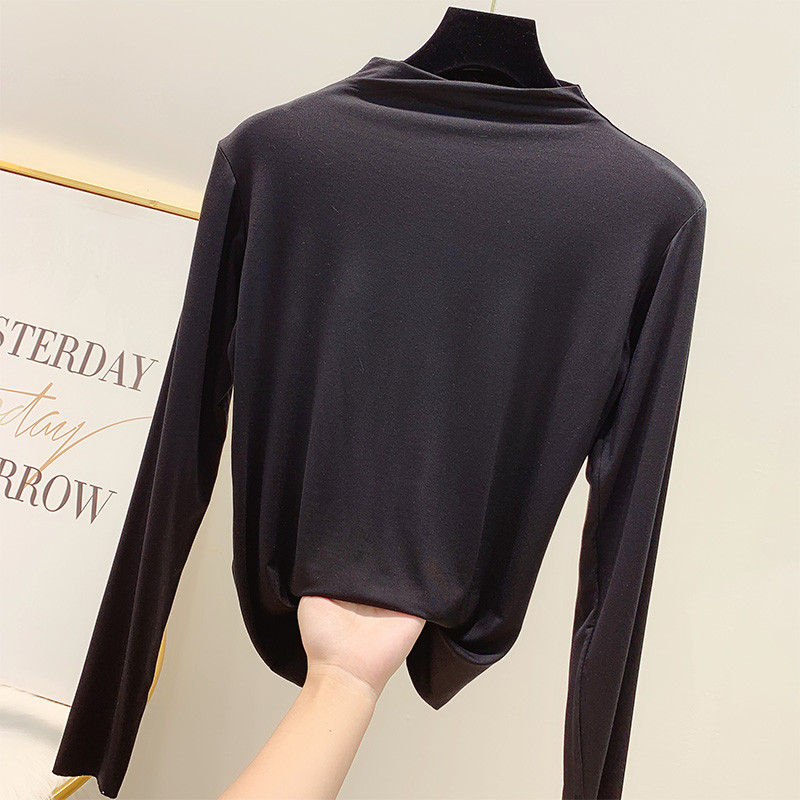 Μοντέρνα  γυναικεία μπλούζα με ψηλό γιακά σε διάφορα χρώματα