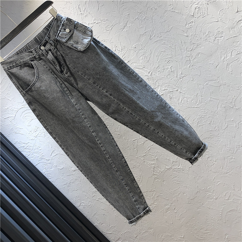 Alkalmi női farmer magas derékkal, szürke és kék zsebbel