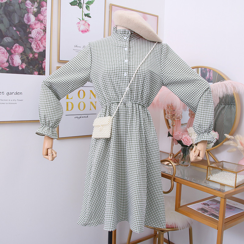 Új modell női kockás ruha polo gallérral és gombokkal több színben