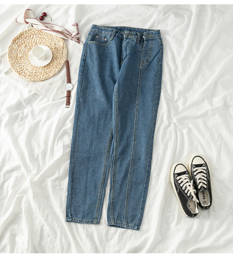 Aktuális zsebes női farmer - kék és fekete színben