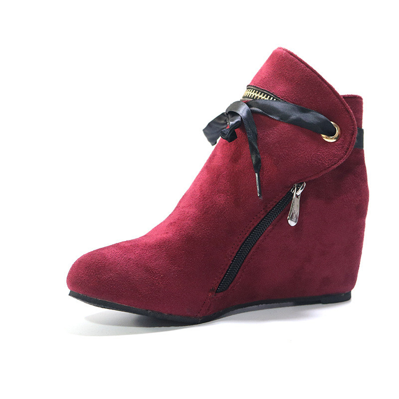 Ghete de dama moderne cu fermoar in mai multe culori