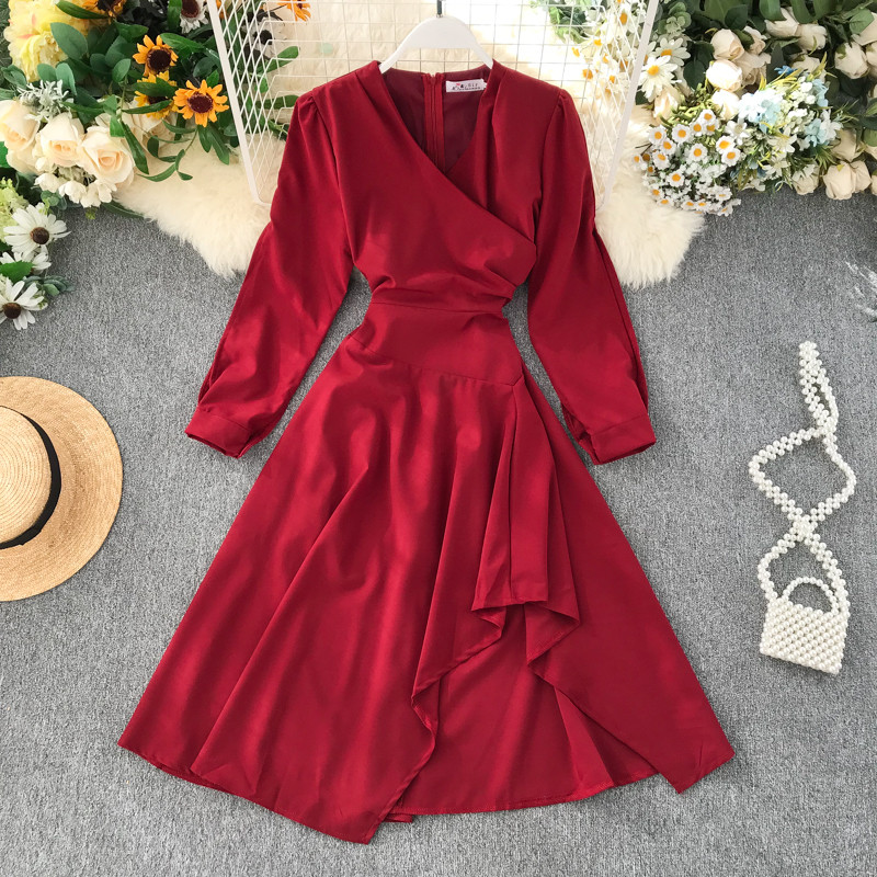 Rochie casual de dama cu maneci lungi in patru culori si decolteu adanc