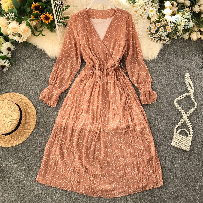 Rochie casual de dama cu maneci lungi si decolteu in V