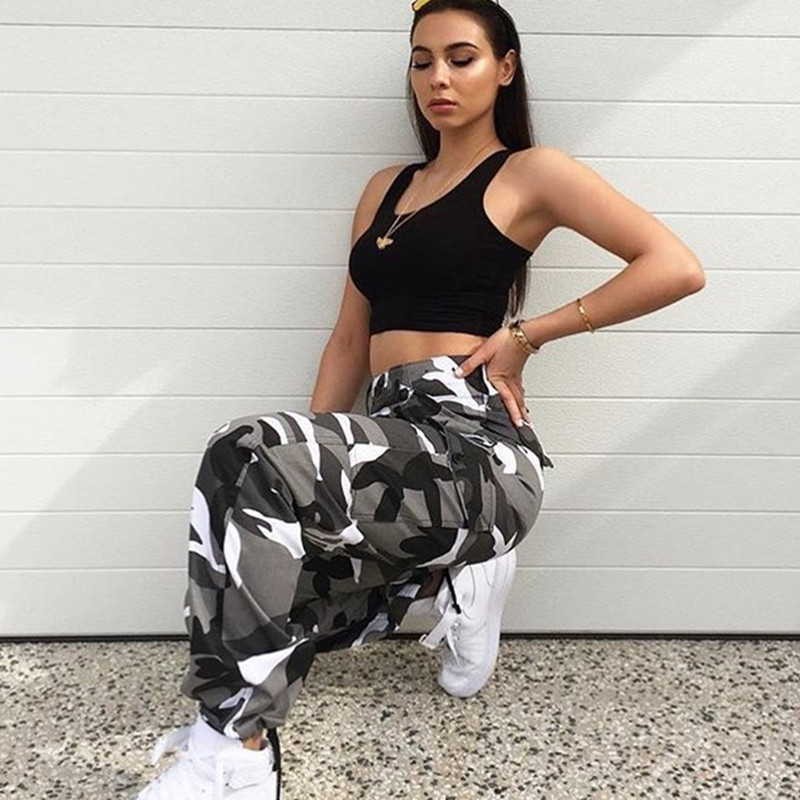 Pantaloni casual dama de camuflaj in mai multe culori