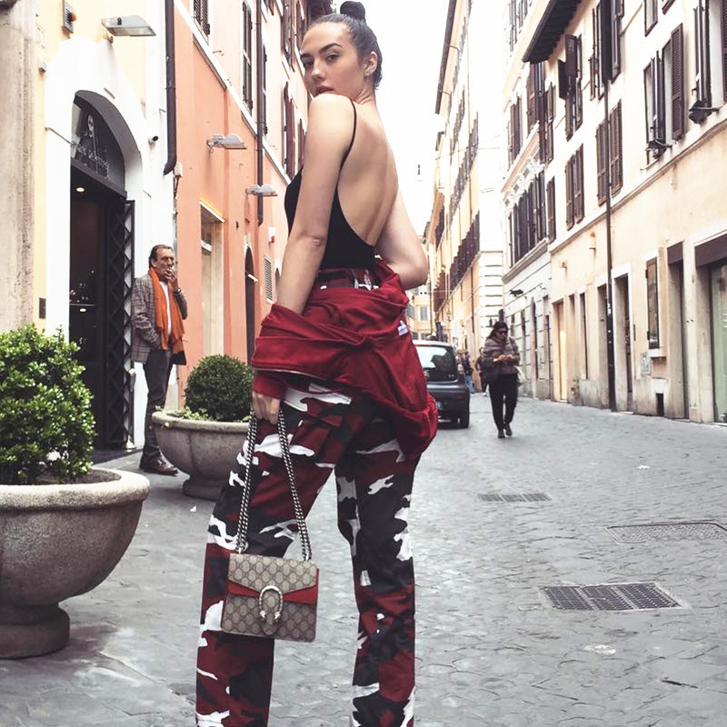 Pantaloni casual dama de camuflaj in mai multe culori