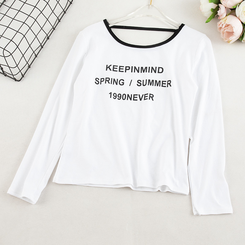 Bluză de damă modernă în patru culori cu inscripții