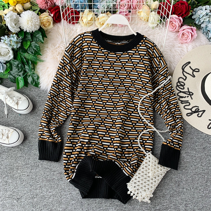 Pulover lung de dama cu model colorat in culori deschise si inchise