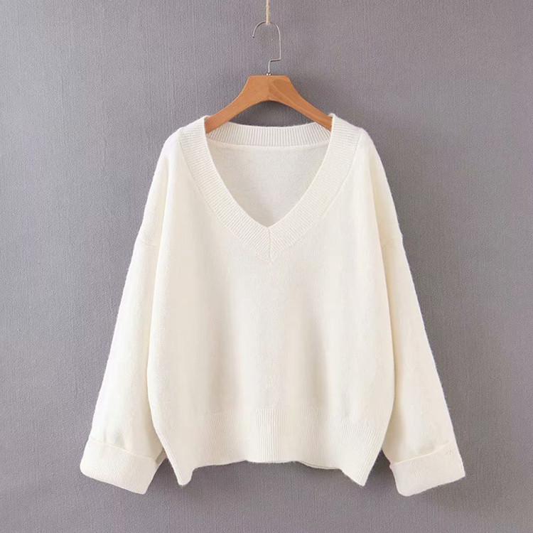 Pulover de damă cu decolteu spitz și mâneci lungi în trei culori