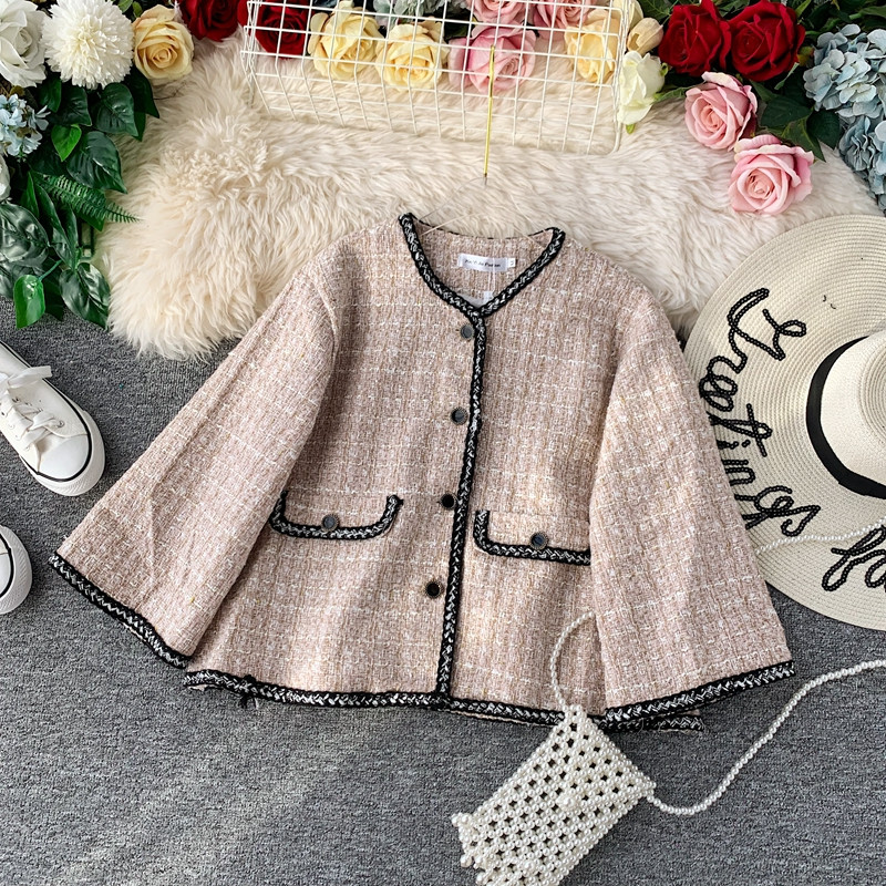 Geaca scurta de dama cu maneci 7/8 in doua culori