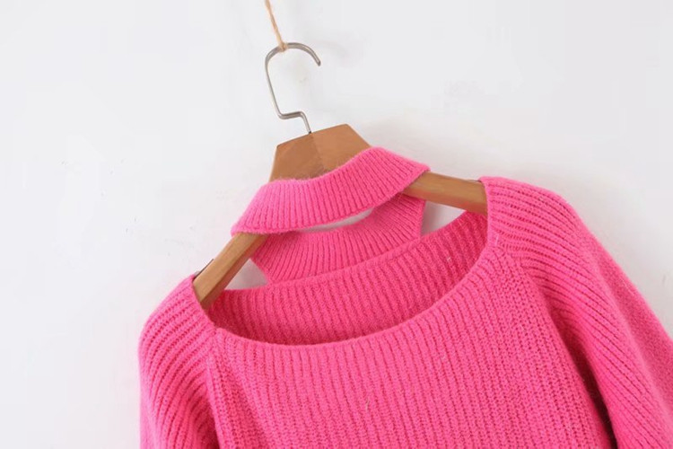 Γυναικείο πουλόβερ με ωοειδές λαιμόκοψη και κομμένα κομμάτια - πέντε χρώματα