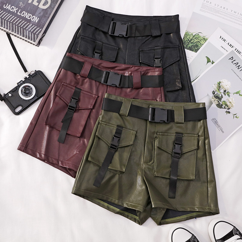 Модерни къси дамски панталони от еко кожа с джобове в три цвята