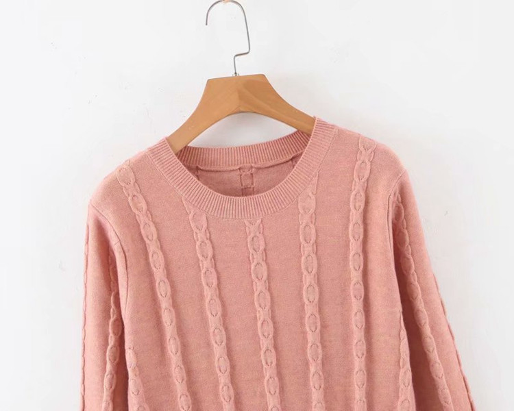 Rochie dama tricotata cu decolteu oval in patru culori - model croiat