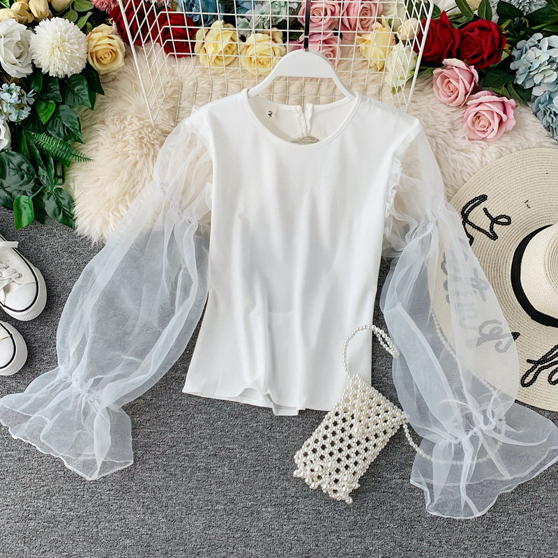 Bluză de damă modernă cu mâneci largi din tul alb-negru