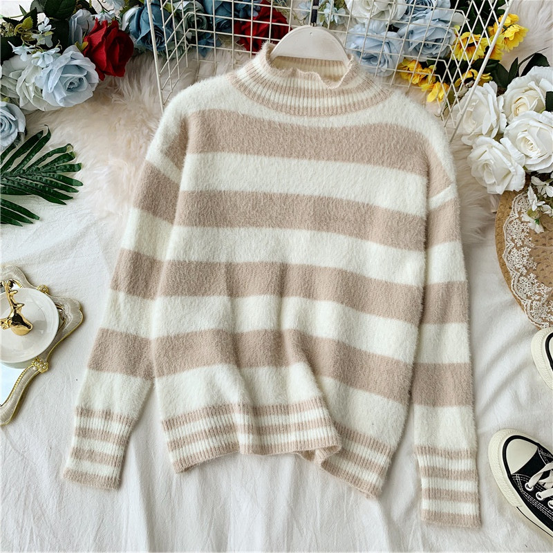 Pulover de dama in dungi cu guler inalt in patru culori