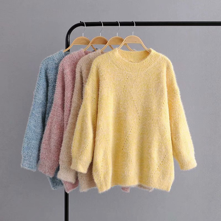 Pulover de dama in patru culori - model uni