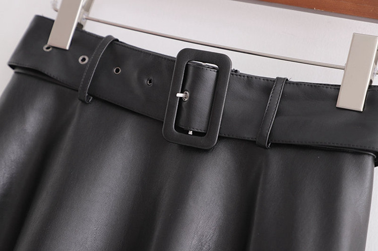 Fusta de dama lunga din piele ecologica cu curea - model croiat