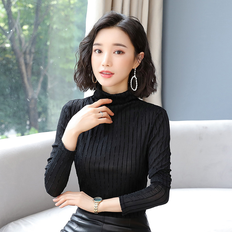 Bluză de damă modernă în trei culori cu guler polo