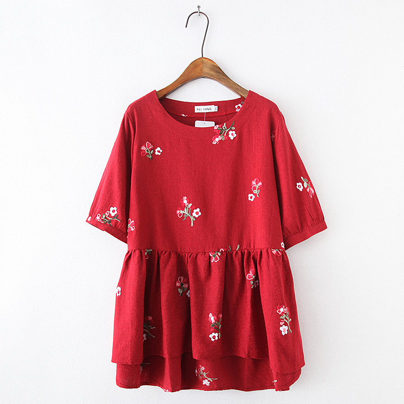 Bluza de dama cu broderie colorata in mai multe culori diferite