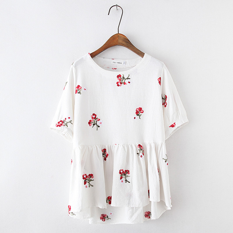 Bluza de dama cu broderie colorata in mai multe culori diferite