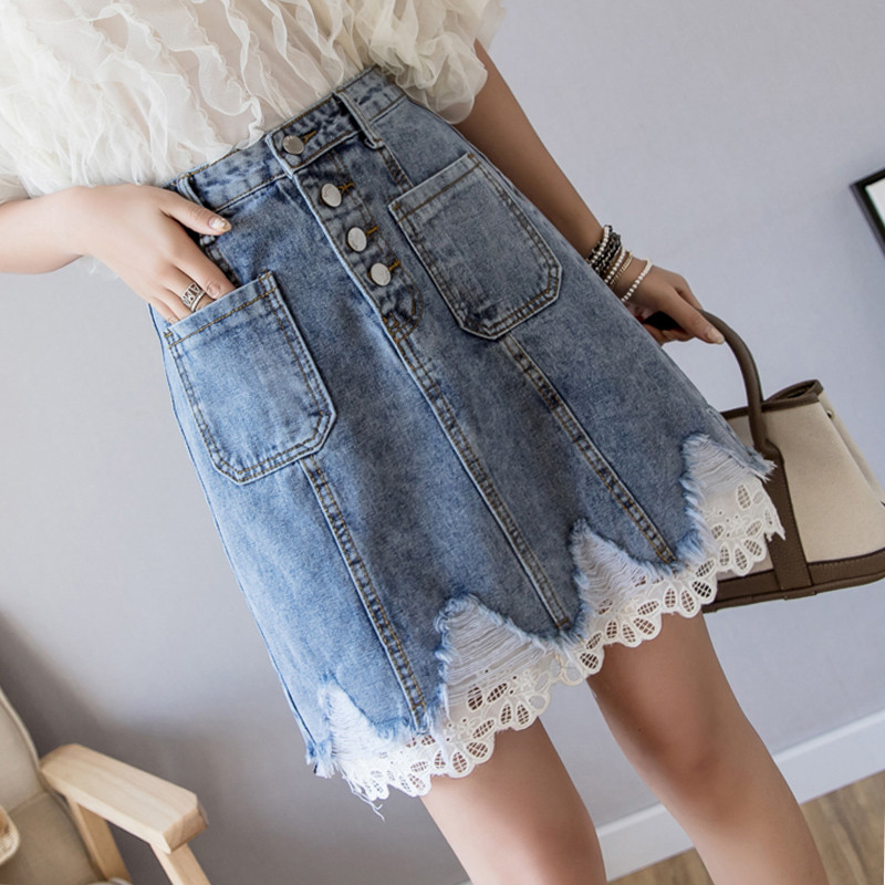 Fusta de denim de dama moderna in albastru si dantela