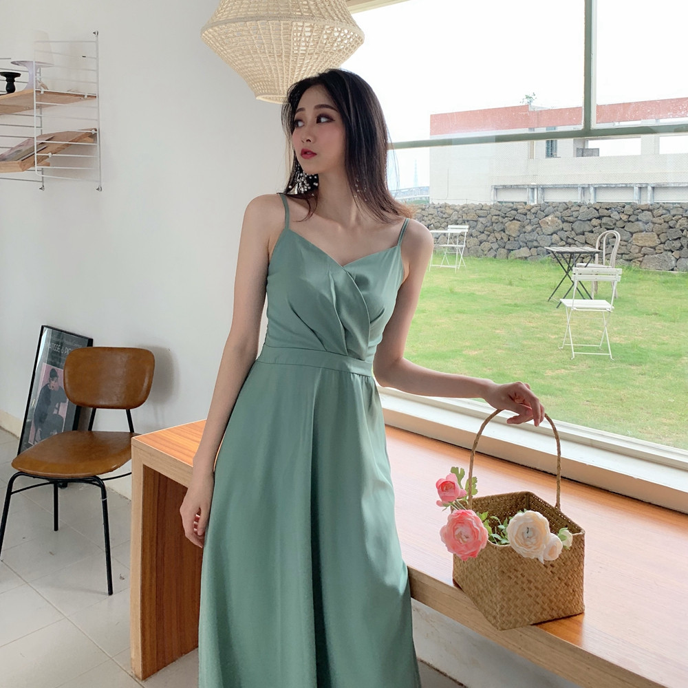 Modern női ruha - szabású modell három színben