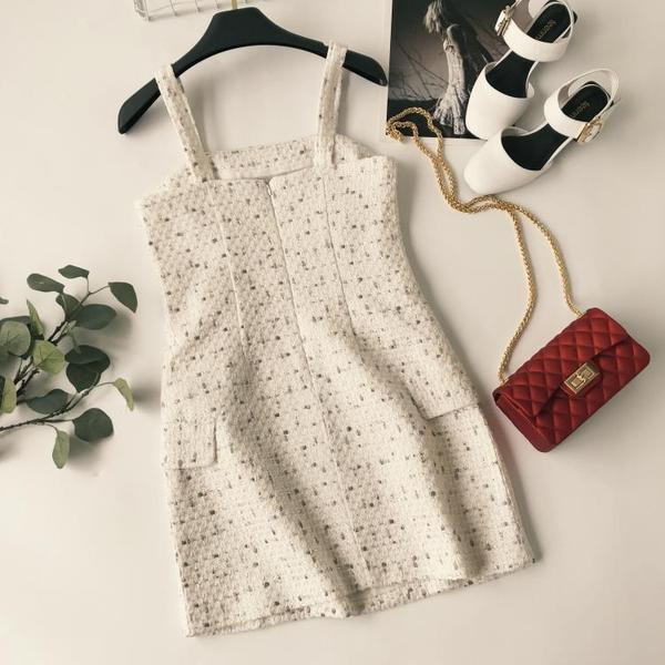 Rochie de dama moderna cu bretele in alb