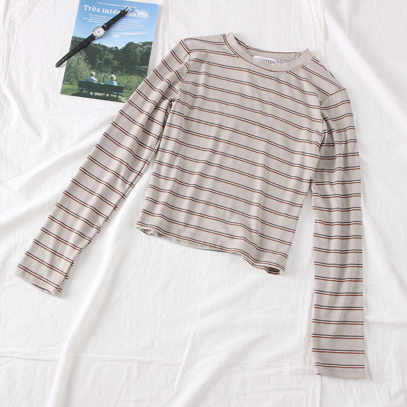 Bluza de dama de nou model cu decolteu O in mai multe culori