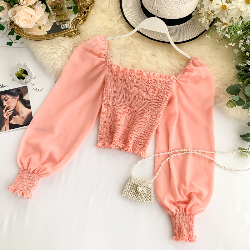 Női blúz különböző színekben és hosszú ujjal