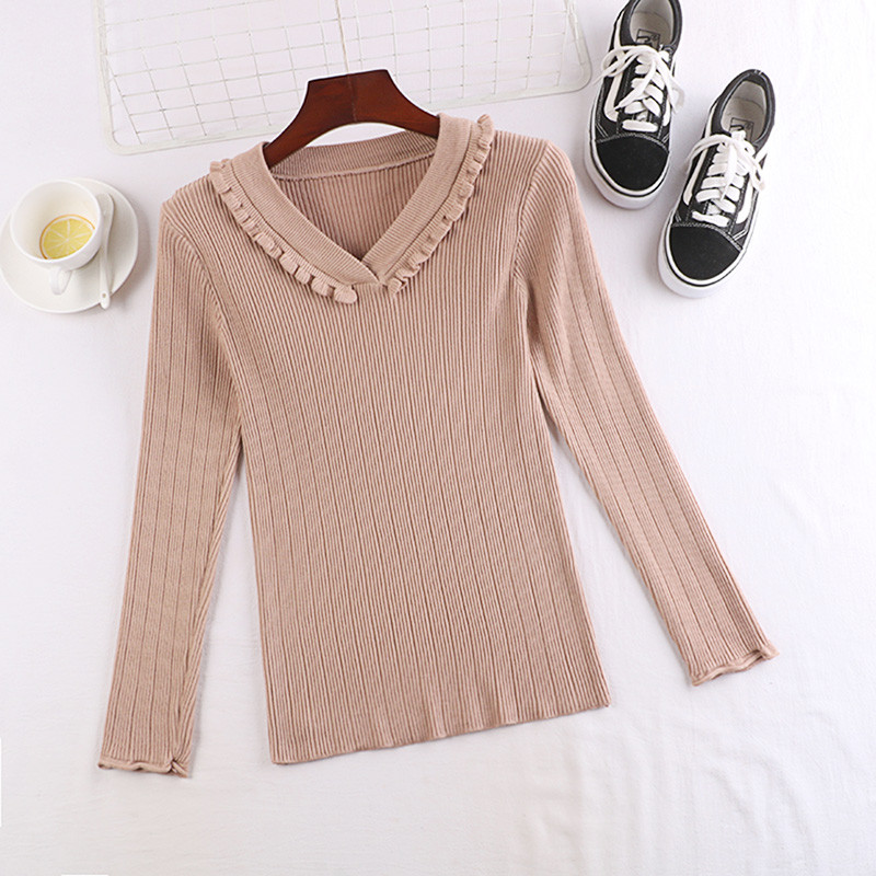 Bluză de damă în mai multe culori cu mâneci lungi și decolteu în V