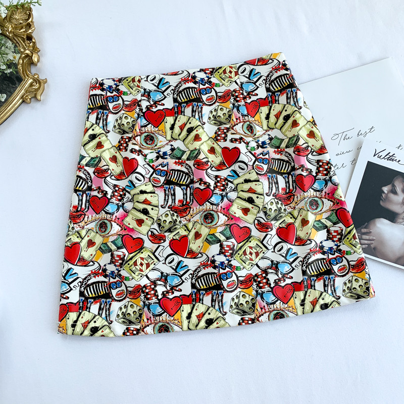 Lezser női szoknya magas derékkal, színes nyomattal