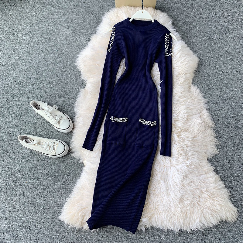 Rochie moderna de dama realizata din tricotat subtire cu perle in mai multe culori