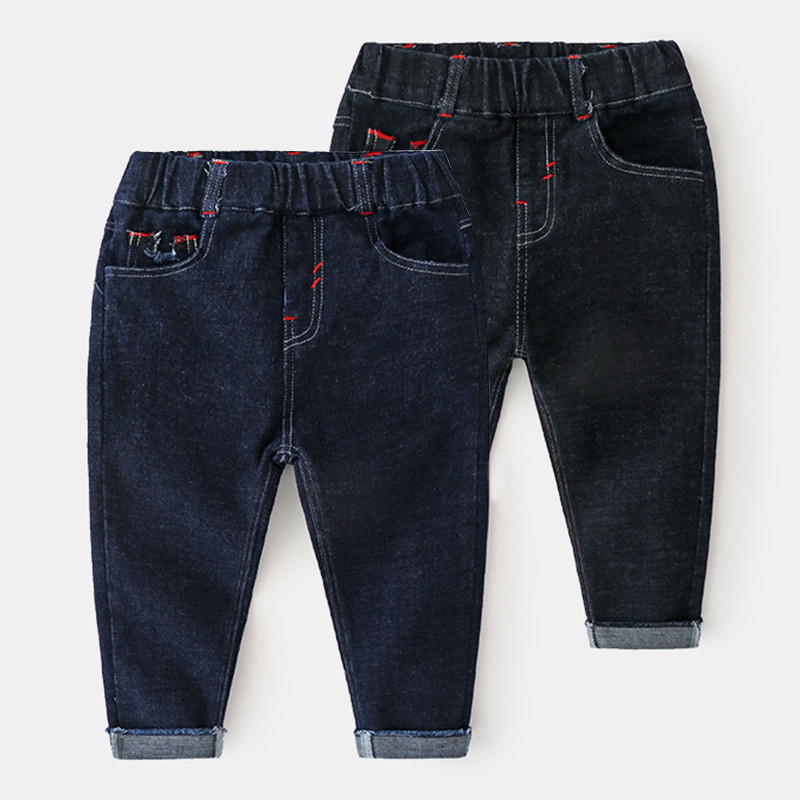 Нов модел детски дънки за момчета в син и черен цвят