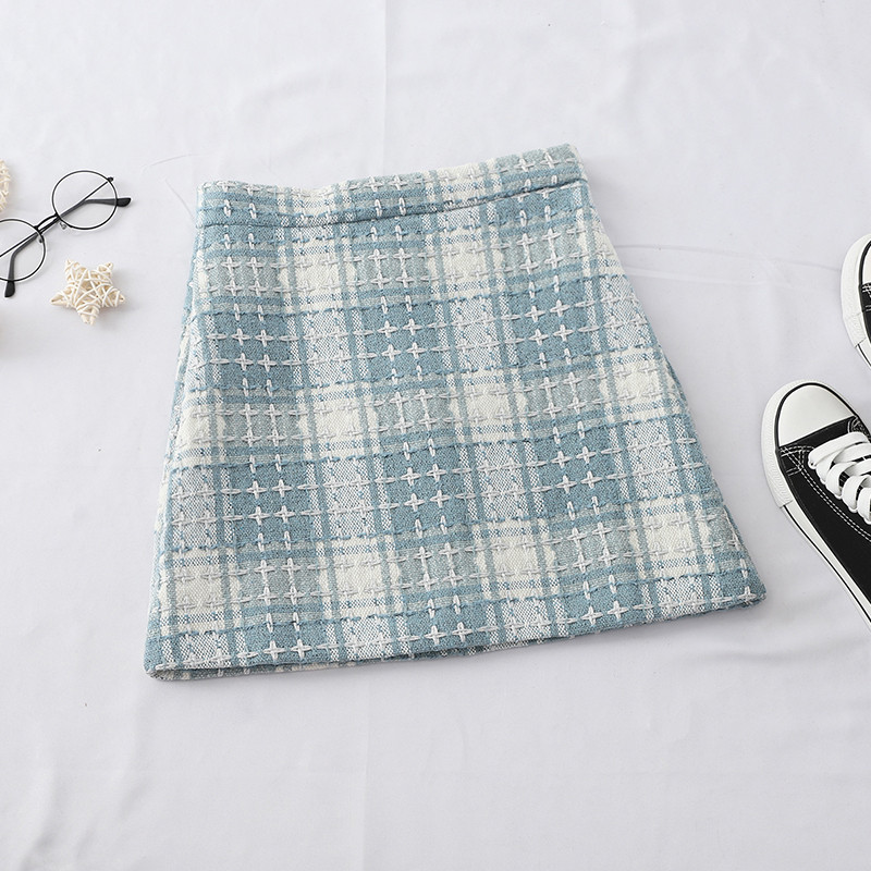 Fusta dama in carouri in trei culori cu fermoar