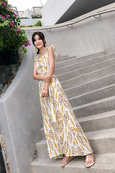 Γυναικείο κομψό φόρεμα  με λωρίδες