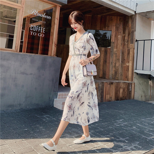 Γυναικείο casual  φόρεμα σε λευκό χρώμα