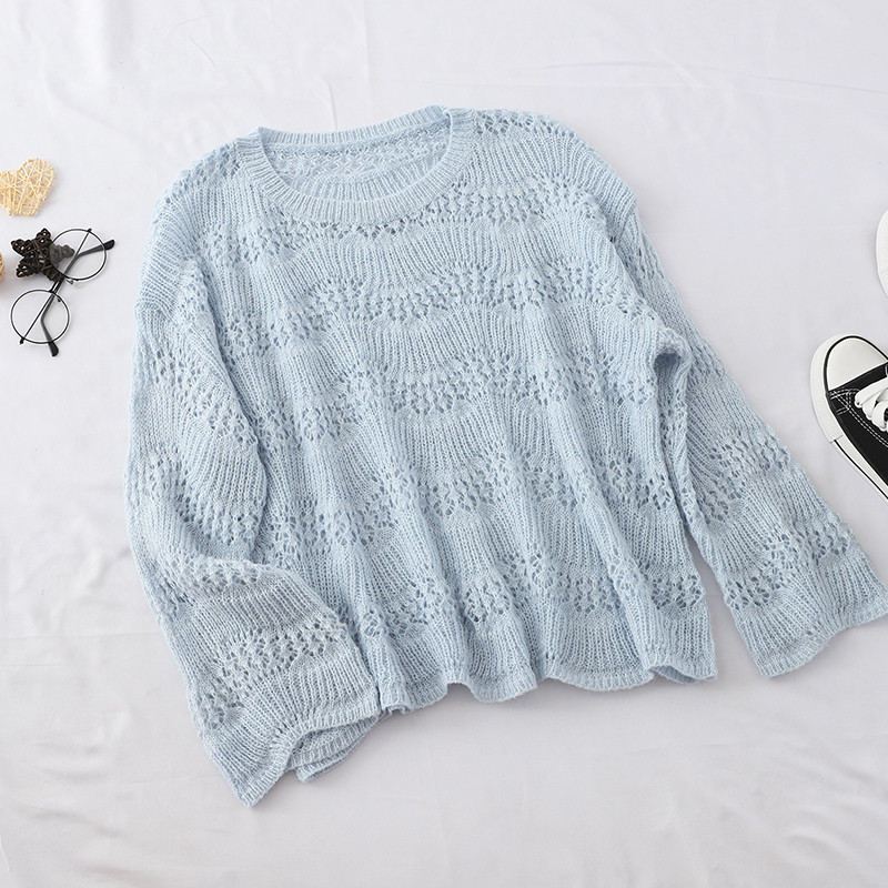 Bluză casual de damă, în patru culori, cu decolteu O