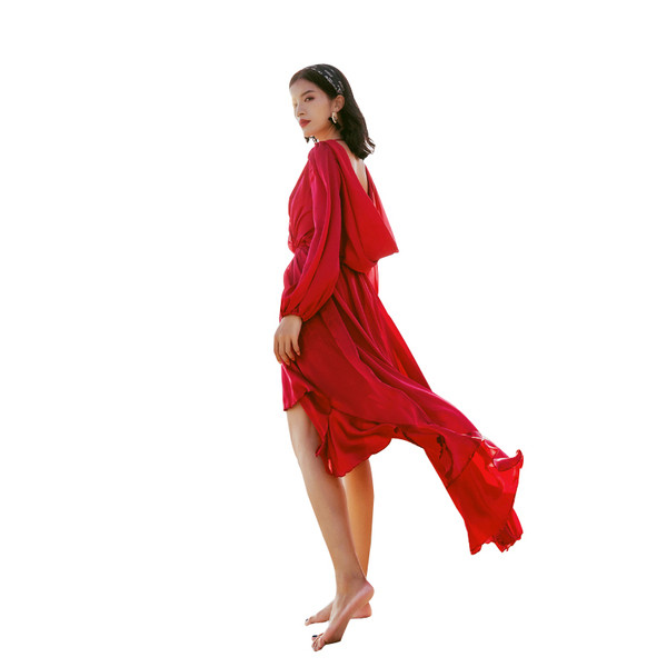 Rochie de dama moderna de culoare rosie - model croiat