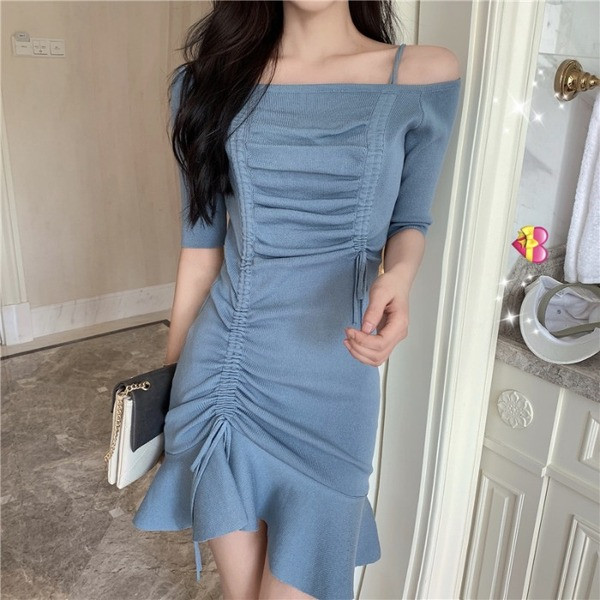 Rochie scurta de dama in doua culori cu cravate