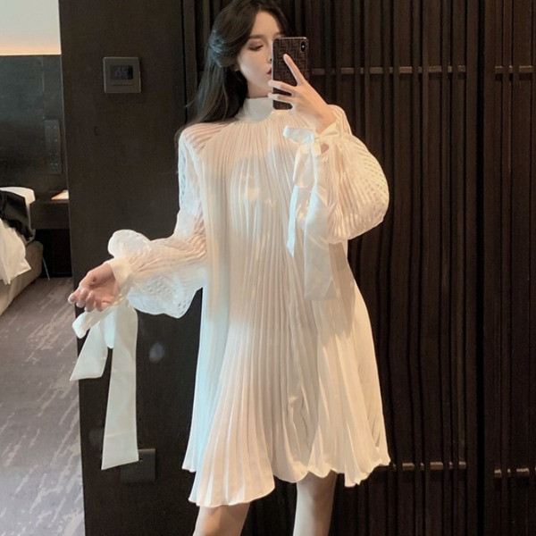 Rochie de dama moderna plisata cu maneci lungi