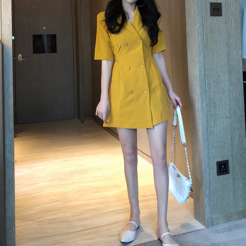 Γυναικείο φόρεμα σε δύο χρώματα με λαιμόκοψη