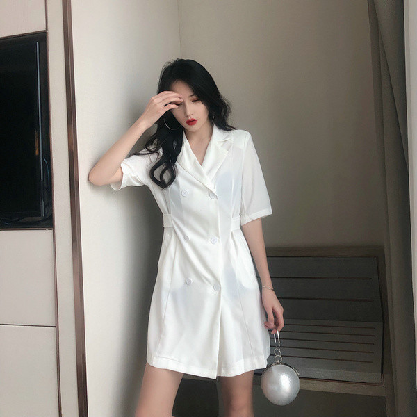 Γυναικείο φόρεμα σε δύο χρώματα με λαιμόκοψη