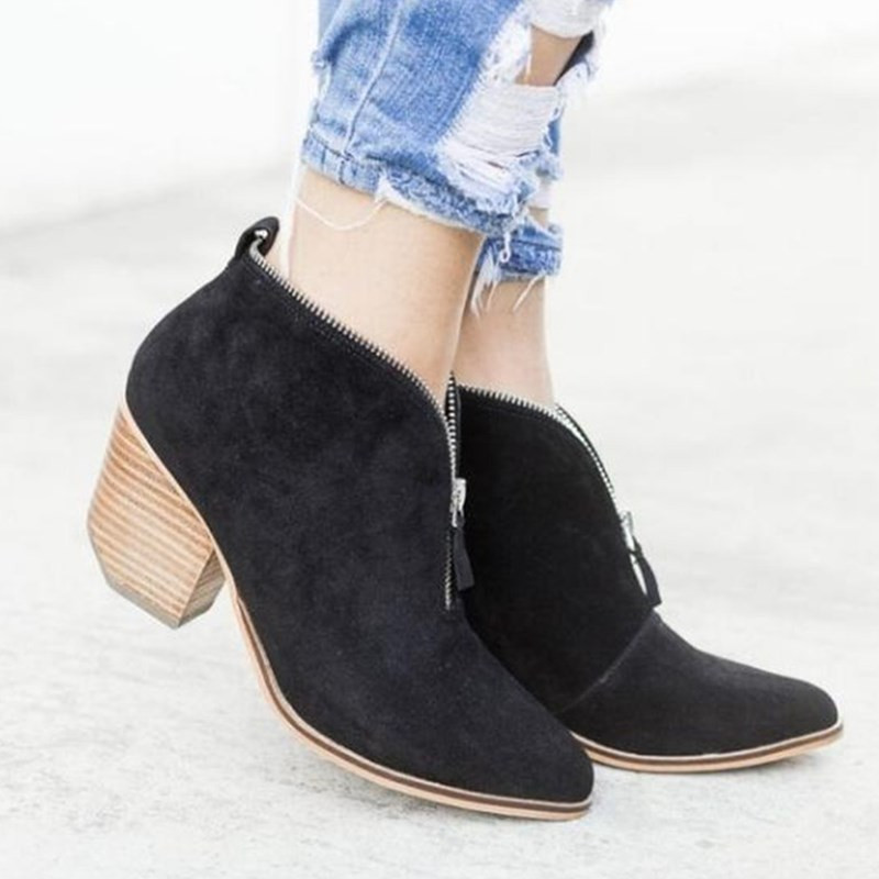 Ghete de dama moderne cu toc in trei culori