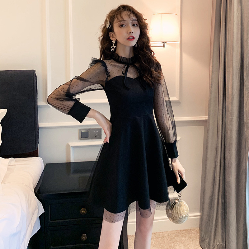 Rochie elegantă de damă, cu mâneci din tul, de culoare neagră