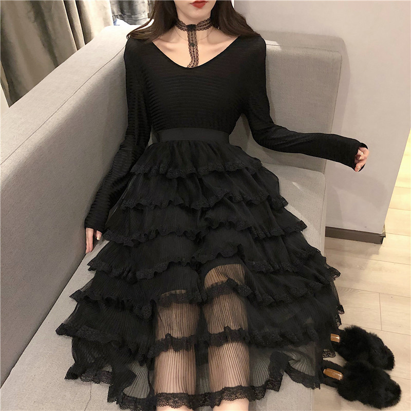 Rochie de dama neagra cu maneci lungi