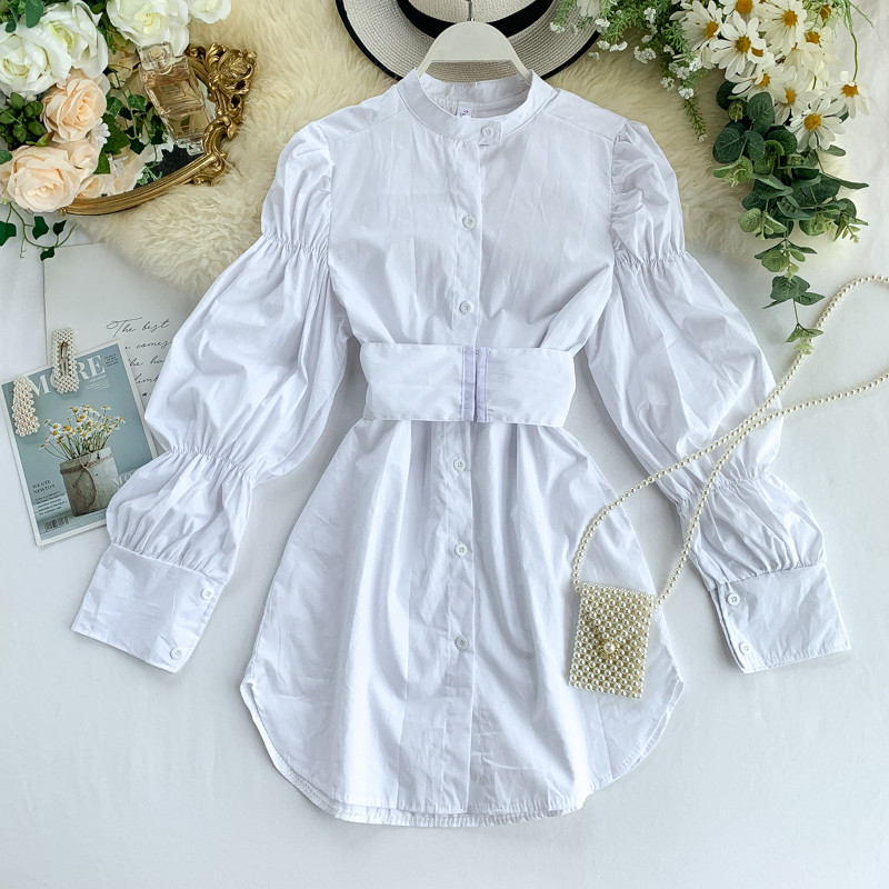 Cămașă lungă casual de damă alb cu nasturi și curea